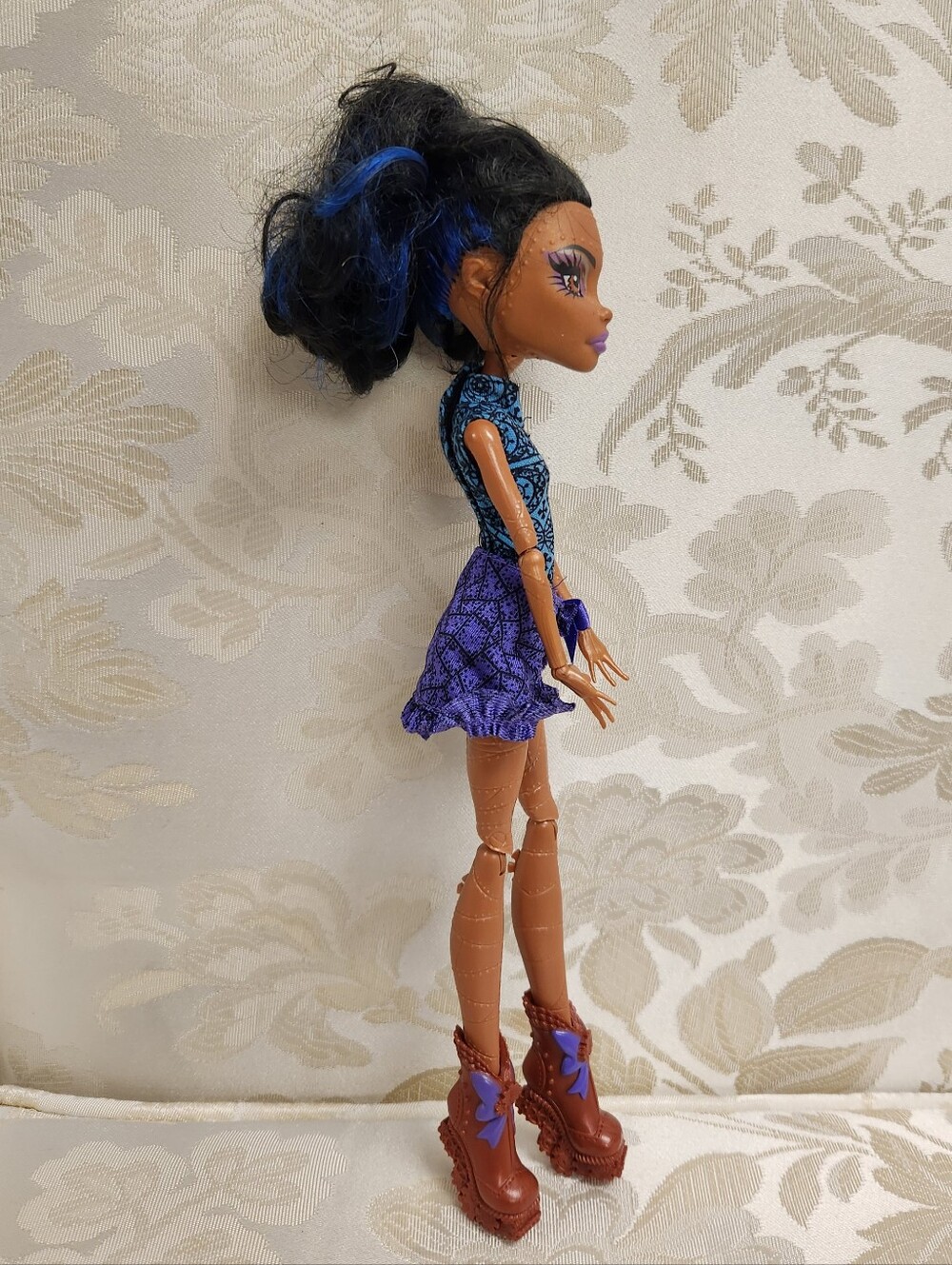 Monster High Dance Class Robecca Steam Doll - Picture 5 of 11